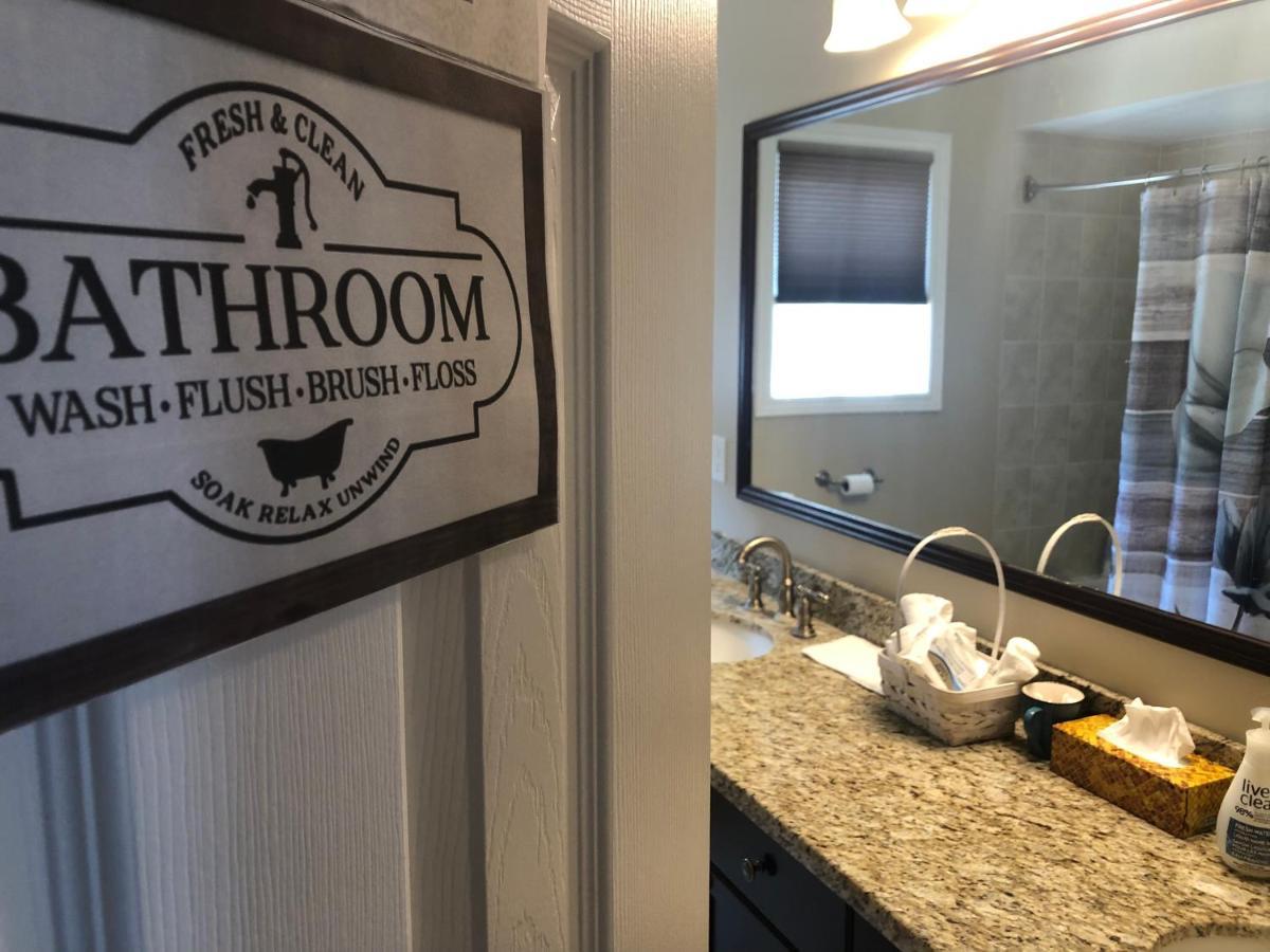 Willow Pond Satellite B&B ポートペリー エクステリア 写真